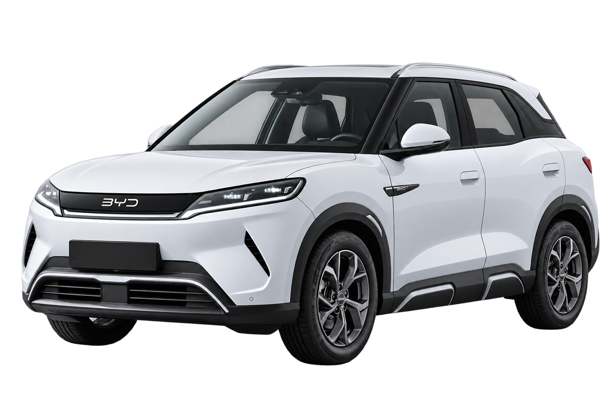 Witte BYD Atto 2 SC3E, schuin van voren