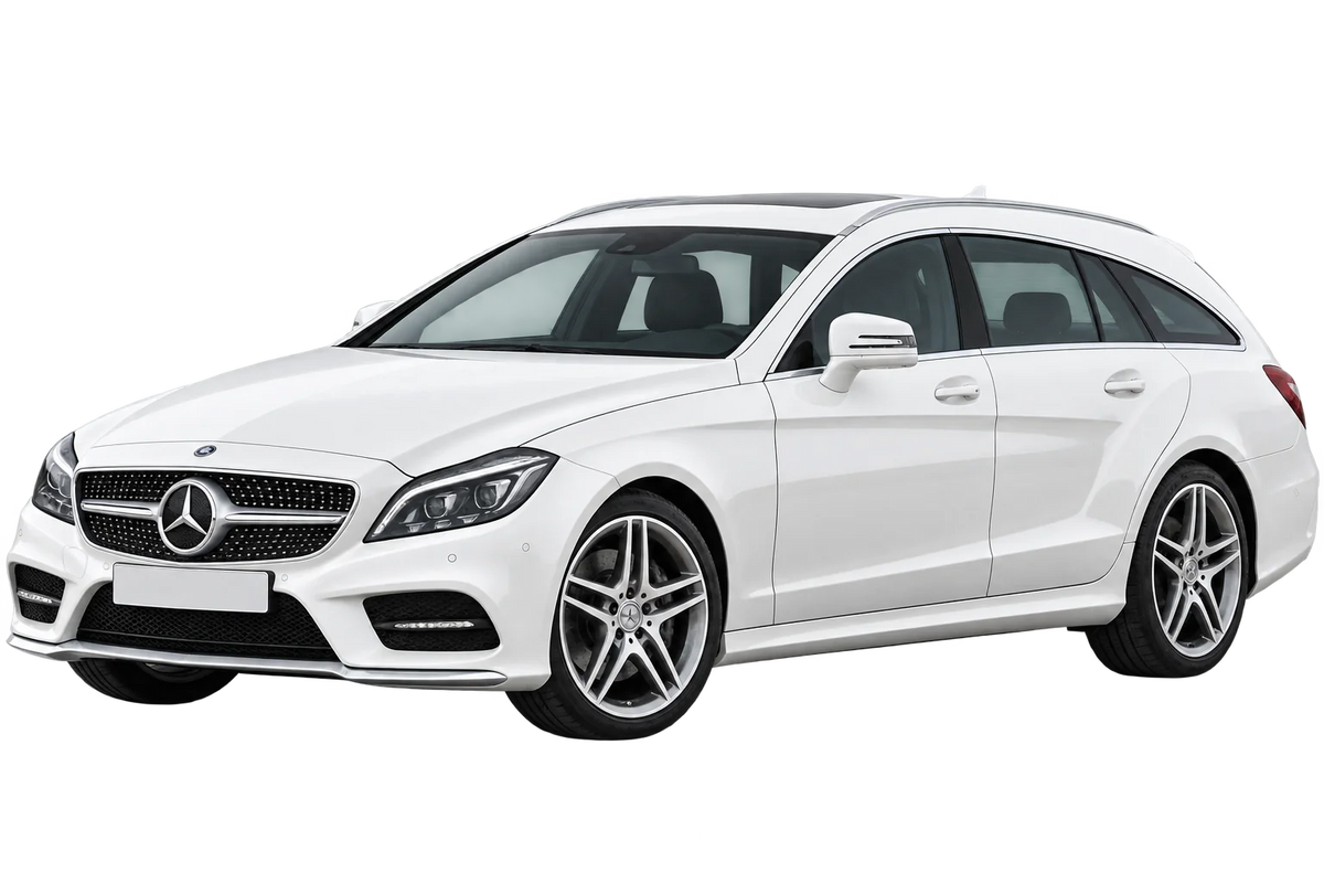 Witte Mercedes CLS 218 Shooting Brake incl. Facelift 2014, schuin van voren