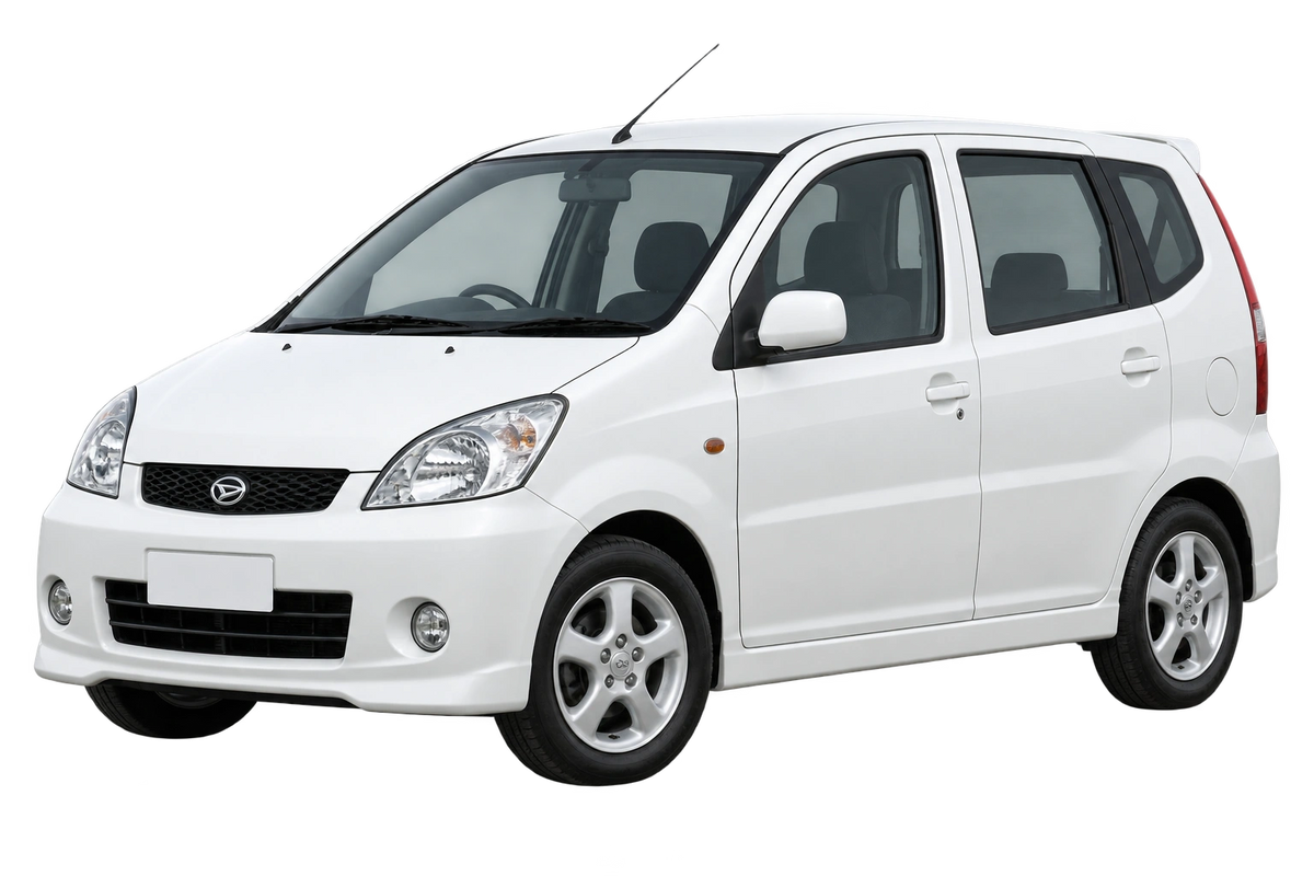 Witte Daihatsu YRV M2, schuin van voren