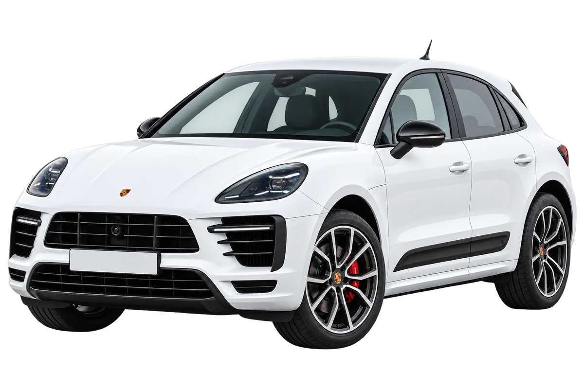 Witte Porsche Macan 95B, 95BN Macan Turbo Facelift 2019, schuin van voren
