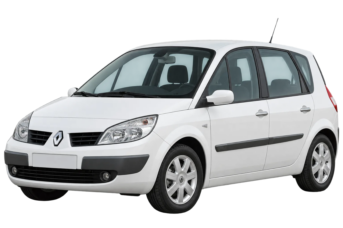 Witte Renault Scenic JM, schuin van voren