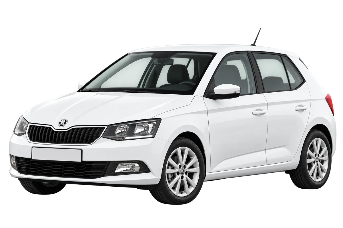 Witte Skoda Fabia 6V / 5J Limousine, schuin van voren