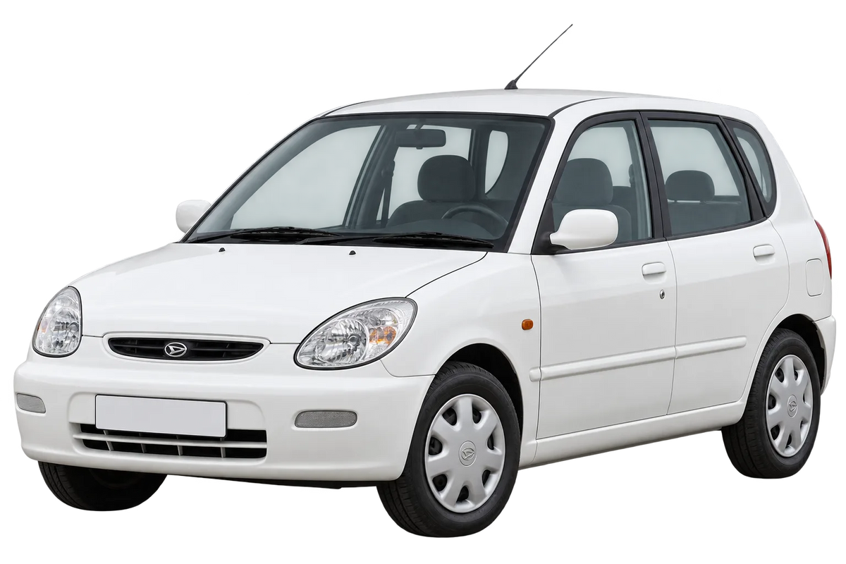 Witte Daihatsu Sirion M1, schuin van voren