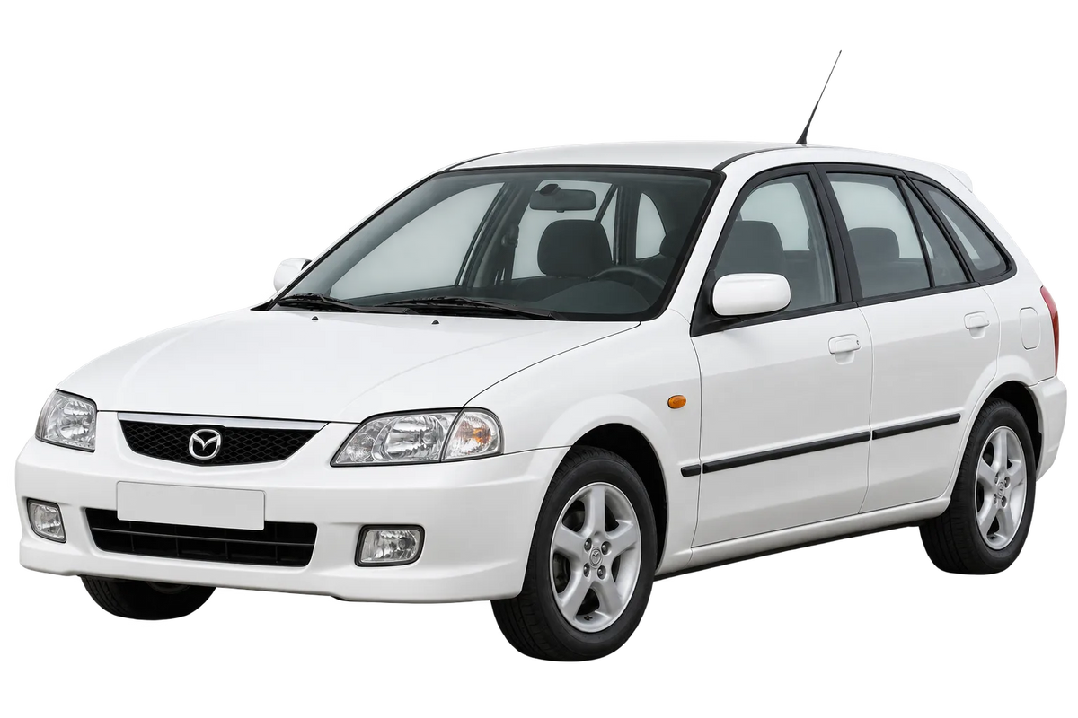 Witte Mazda 323 BJ, BJD, schuin van voren