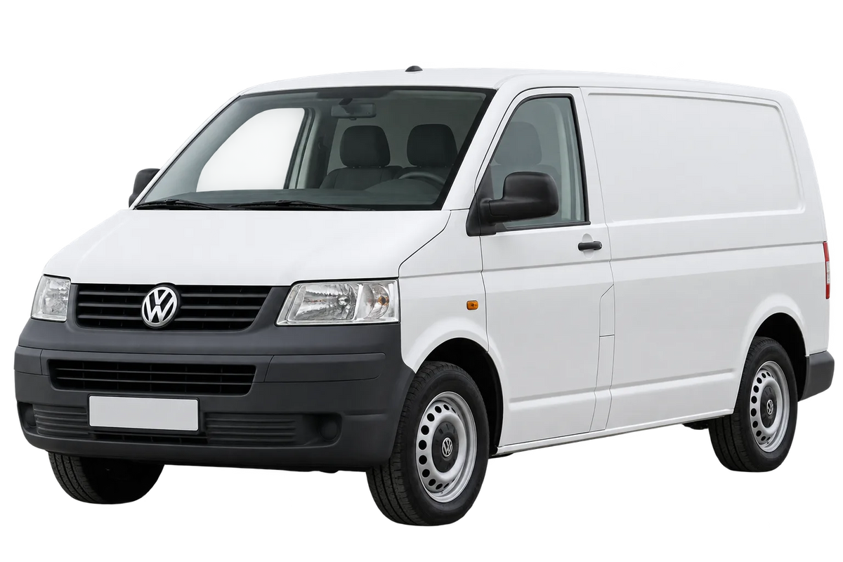 Witte Volkswagen Bus / Transporter T5 7HC, 7HCA, 7HK. T5, schuin van voren