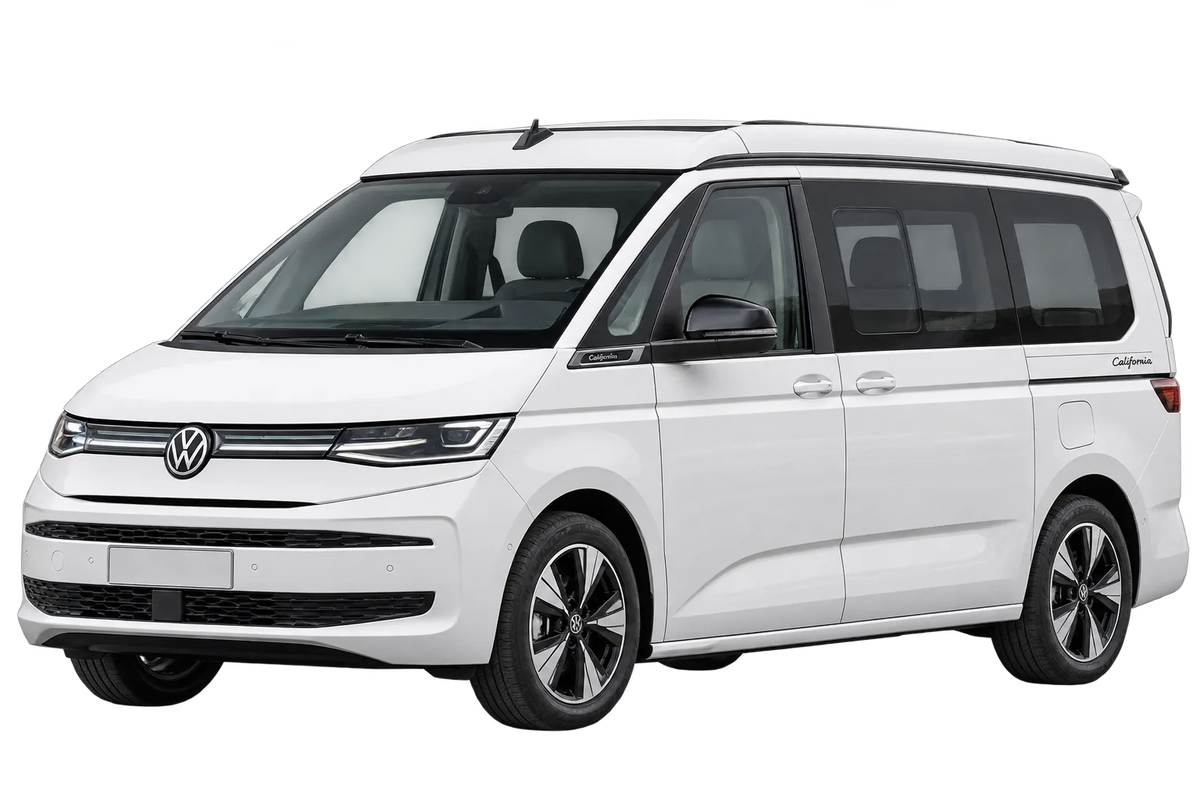 Witte Volkswagen Bus / Transporter T7 ST California, schuin van voren